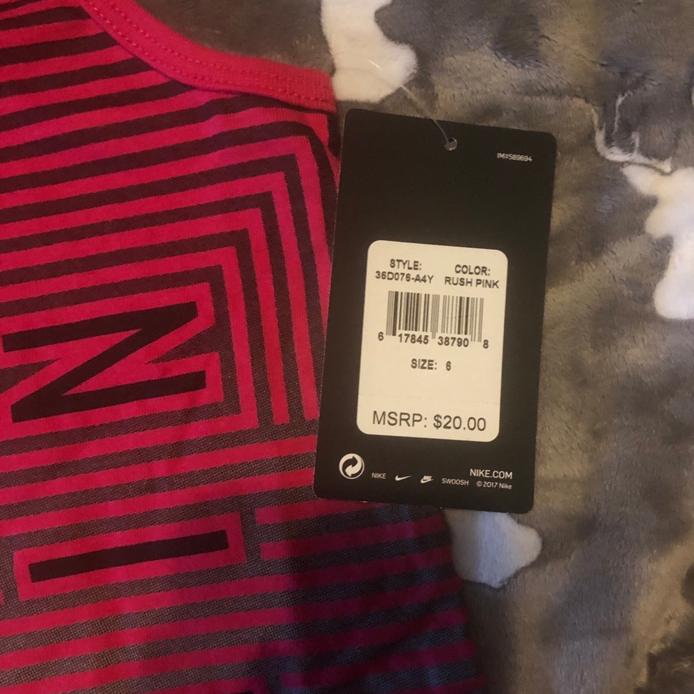Nike Reverb Tank Top Rush Pink - Picture 8 of 9